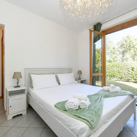 Appartement Oasis With Garden And Pool Desenzanoloft Official Partner Homes & By Marriott Bonvoy *